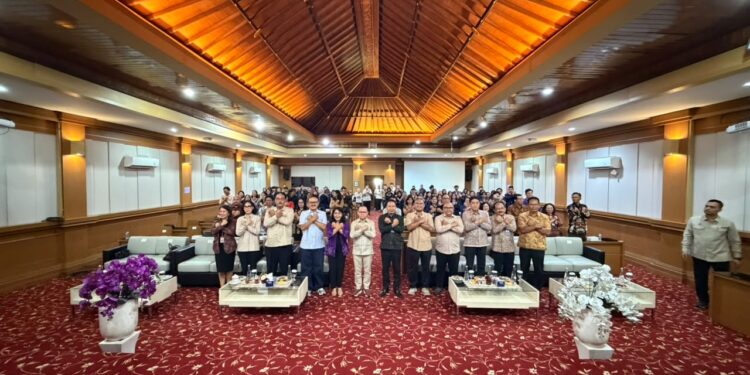 KP2MI dan Universitas Udayana Jalin Kerja Sama Perkuat Pelindungan Pekerja Migran Indonesia
