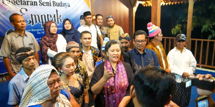 Lestari Moerdijat: Jangan Biarkan Emprak Punah, Restorasi Indonesia Harus Berakar pada Kebudayaan
