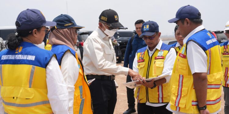 Menteri PU Tinjau Pembangunan Tol Semarang – Demak, Ditargetkan Selesai Tahun 2027