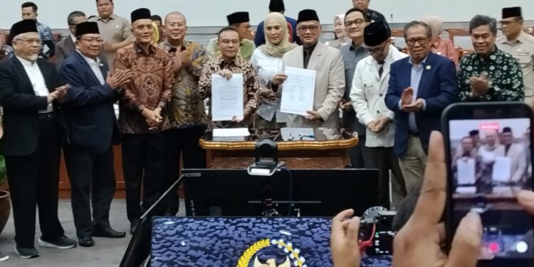 Dasco Pimpin Rapat Penetapan BPIH 2027: Bipih Jemaah Rp54,64 Juta