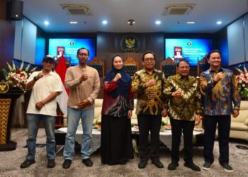 ‎I Dewa Kade Wiarsa Raka Sandi Luruskan Buku Penundaan Pemilu: Bukan untuk Tunda Pemilu 2029