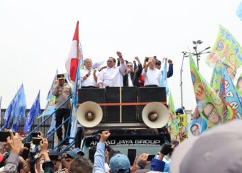 Dasco Turun ke Tengah Buruh! UU Ketenagakerjaan Resmi Sah, Massa Langsung Dikasih Kabar