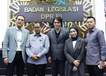 Punya 600 Lagu tapi Tak Bisa Buat Jaminan KPR, Melly Goeslaw Dorong Karya Musik Diakui sebagai Aset