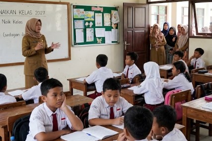 Mulai 2027, Murid Tak Otomatis Naik Kelas? Mendikdasmen Siapkan Aturan Baru, yang Tak Memenuhi Syarat Bisa Tinggal Kelas