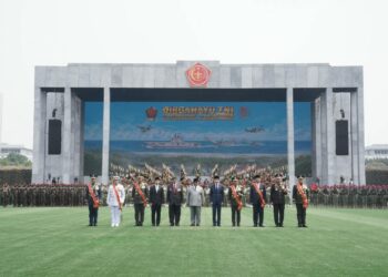 Prabowo di HUT ke-81 TNI: Jangan Jauh dari Rakyat, Hadir Saat Dibutuhkan