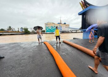 Kementerian PU Kerahkan Pompa dan Excavator Tangani Banjir Kota Padang