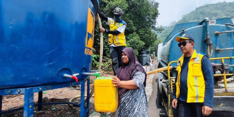 Kementerian PU Perkuat Pasokan Air Bersih Masyarakat, 127.650 Liter Disalurkan di Kalbar Hingga Maluku Utara
